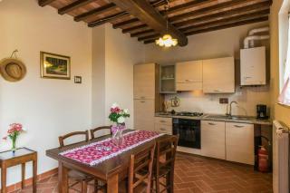 Lovely Apartment In Tuscan Farmhouse - 5