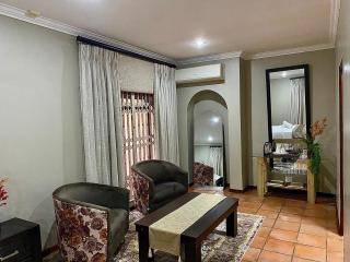 Kloofyard Guesthouse - 2