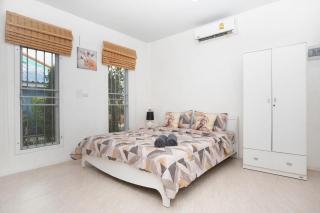 cozy Best house with garden near Bang Tao beach - 8