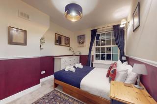 Spacious 3-Bed Near Battersea Power Station & Tube - 1