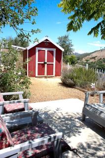 Pet Friendly Breathtaking Cottage with Great Views and Hot-tub in Rainbow, California - 6