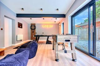 Arden House - Luxury Home with Hot Tub - Games Room - Fire Pit - 9