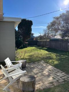 Noddys Charming Waterfront Cottage - 4