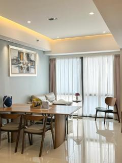 Private Apartment at 110 Benavidez, Legazpi Village - 0