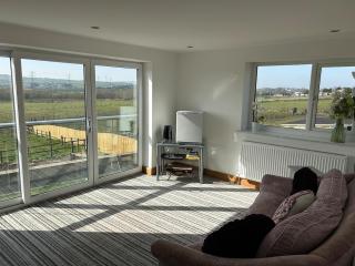 Peaceful modern farmhouse with Stabling available - 4