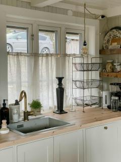 Family-Friendly Seter Cabin Near Makalaus Peak - 5