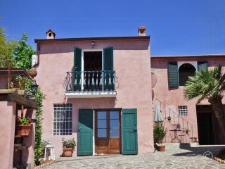 Sea And Lake View Apartment With Pool Near Lucca - 6