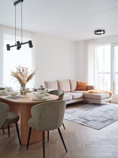 Kotzebue Stay - Family-Ready with Separate Sleep Zones - 6