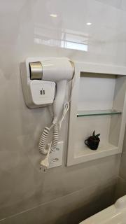 Studio reformado e bem equipado - 9