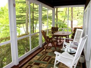 Delightful Vacation Rental with a Private Dock on Candlewood Lake in Connecticut - 8