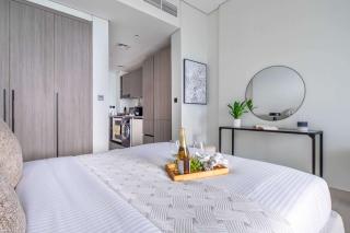 Frank Porter - Al Serh Residences 11 - 4