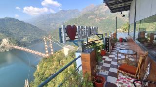 Selfie point hotel restaurant & cafe - 9