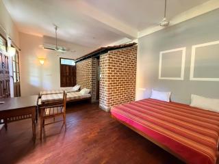 Greens Heritage Resort with Swimming Pool - 9