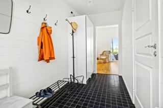 Modern Archipelago Cabin With Hot Tub On Timrarön - 7