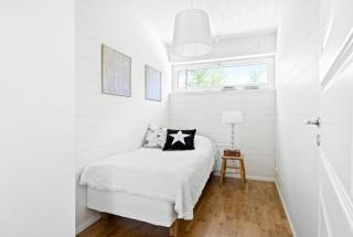 Modern Archipelago Cabin With Hot Tub On Timrarön - 6