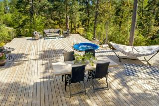 Modern Archipelago Cabin With Hot Tub On Timrarön - 5