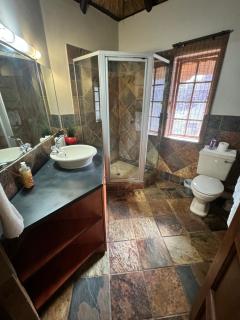 Khaya Africa Guesthouse - 1