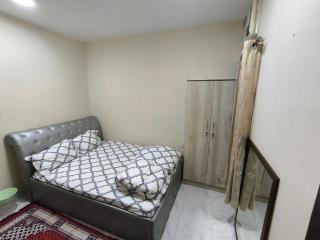 Rooms for family near to bus station - 4