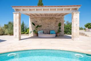 Villa Elia, By Hellocrete - 1