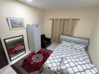 Rooms for family near to bus station - 6