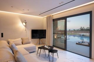 Olive Hill Villa, By Hellocrete - 3