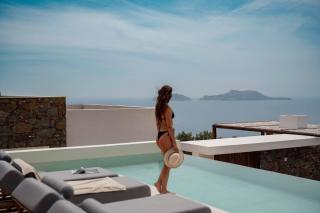 ArtOikia Luxury Villas, By Hellocrete - 0