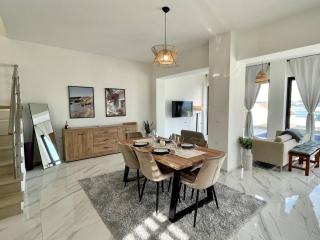 Villa Meli, By Hellocrete - 2