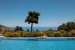 BlueSkyline Owner's Listing, By Hellocrete - 2