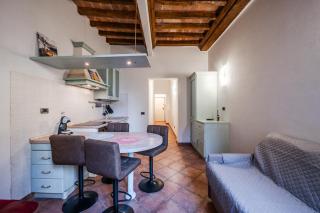 Very central apartment near Piazza Mazzini - 1