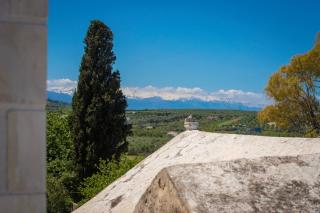 Marilena Natural Stone House, By Hellocrete - 7