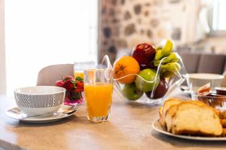 Marilena Natural Stone House, By Hellocrete - 1