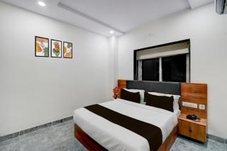 Townhouse Oak L B Nagar Metro Station - 0