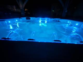 Spectacular Beach House! Arcade Games & Hot Tub! Sleeps 12! - 2