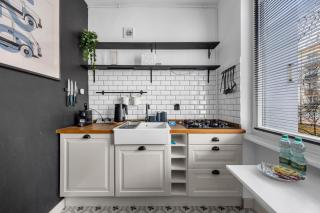 Bachmacka Modern Chic Apartment by BookingHost - 7