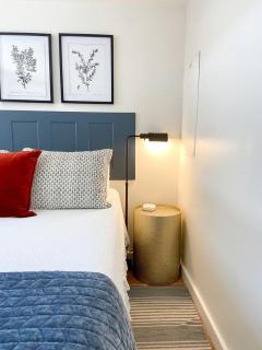 Pet-Friendly Glamping Cabin, with River Access in Ingram, Texas - 9