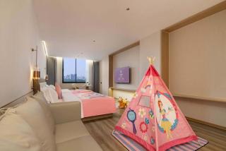 eLong Hotel Guilin Elephant Trunk Hill Park Two Rivers and Four Lakes Branch - 5