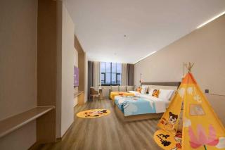 eLong Hotel Guilin Elephant Trunk Hill Park Two Rivers and Four Lakes Branch - 4