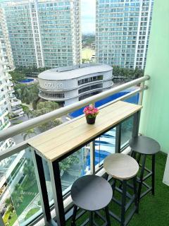 Azure Staycation by Casa Tremora Deluxe - 0