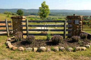 Charming Retreat: Pet-Friendly Classic Rental for Outdoor Activities in Pulaski County, VA - 1