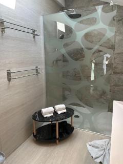 Deluxe Apart Bader - 5