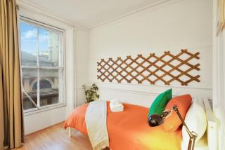 Historic Central London 2Bed 2Bath - Private Rooftop - 5