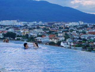 Fresh Style Room-Rootop pool-Chiang Mai Downtown 050N44 - 3