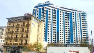 Boulevard Side Hotel - 8