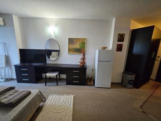 Студио за двама в Сарафово - 3