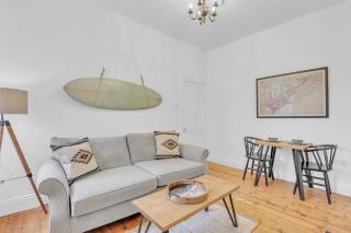 Seaholme - North East Escapes - 4