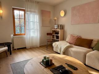 Le Petit Cottage - 2