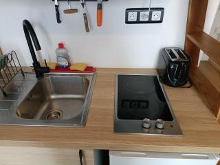 Charmant Studio - Face Gare SNCF Grenoble -Bus, Centre-Ville, Tout à Pied ! - 6