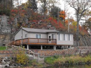 Dockside Retreat- Renovations & upgrades coming! - 0