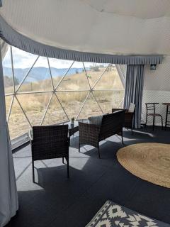 Remote Spacious Dome with Incredible Outdoor Landscape in Montana - 5
