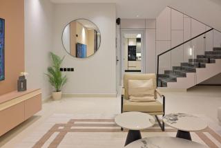 Luxurious Penthouse With Private Roof outdoor - 3